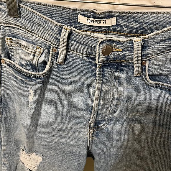 Forever 21 SOFTEST Jeans Ever - Picture 3 of 3